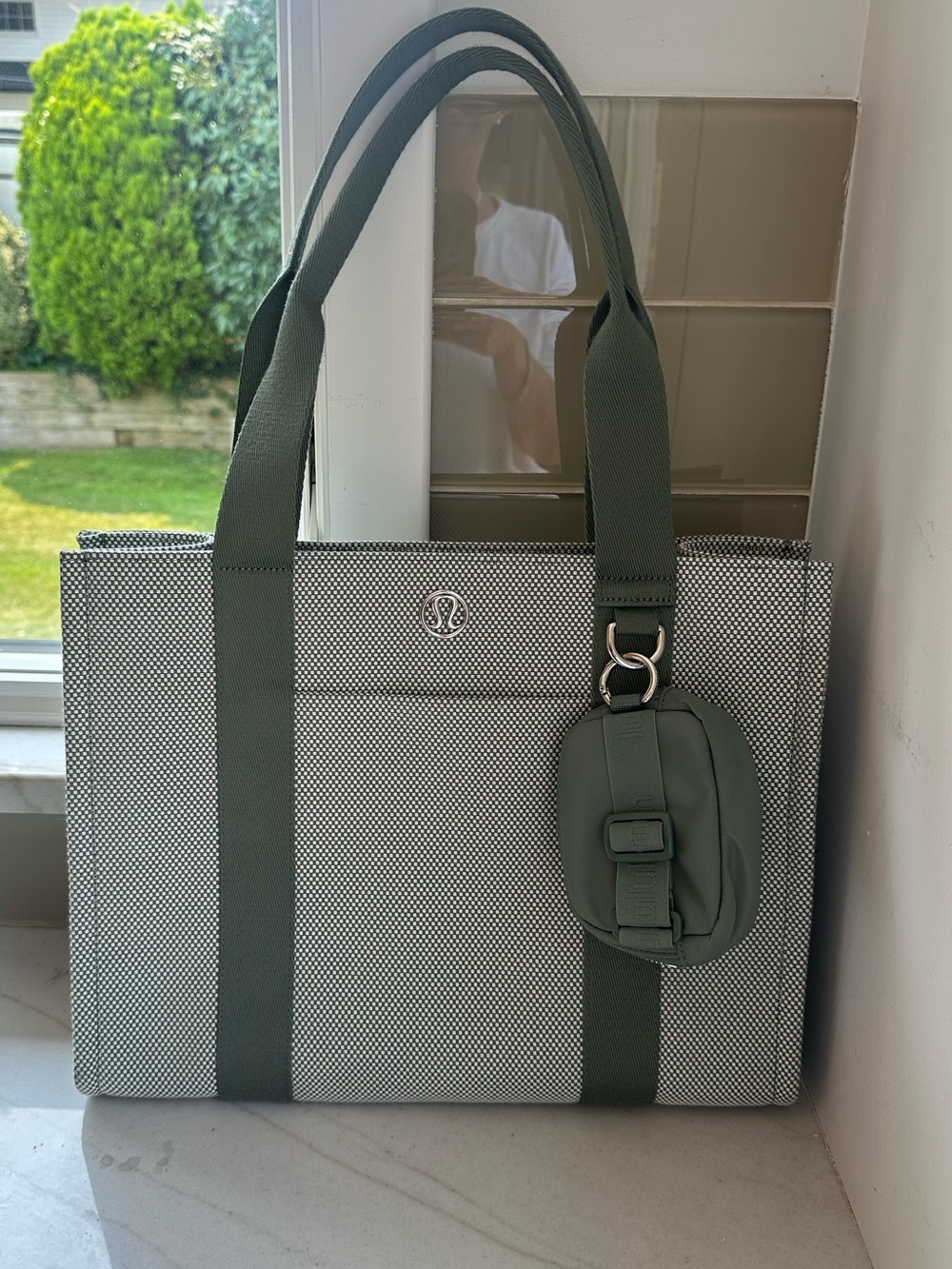 lululemon athletica Two-Tone Green-Accented Canvas Tote 10L with Pouch